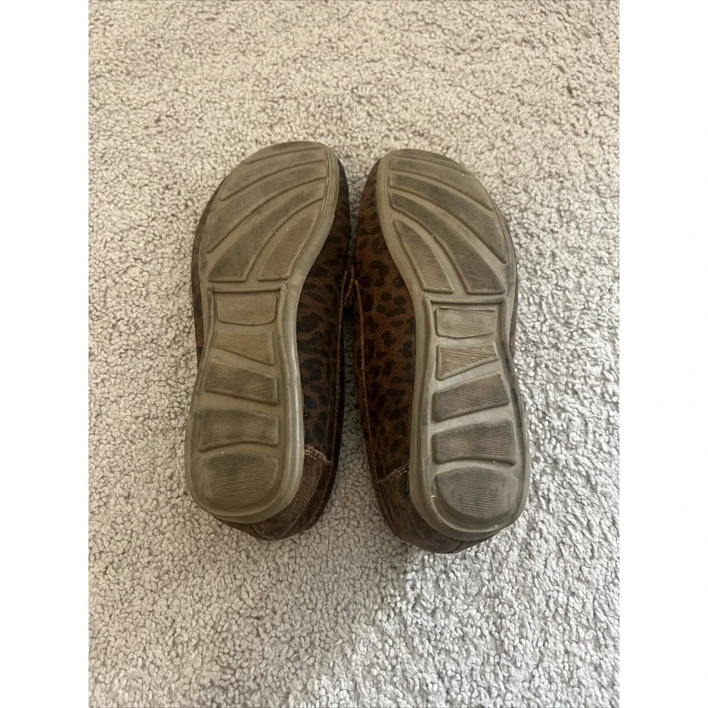 Charleston Shoe Co Tradd‎ Leopard Nubuck Leather Moc Penny Loafer Shoe Womens 7